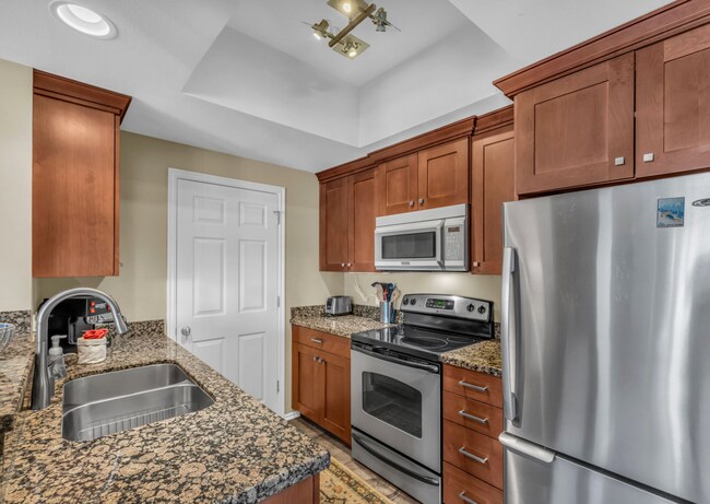 Foto del edificio - 900 Bitner Rd