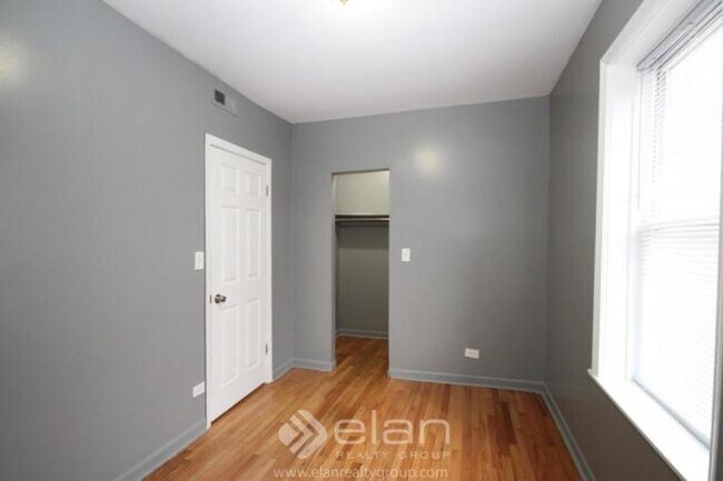 Foto del edificio - 2 bedroom in CHICAGO IL 60651