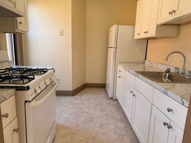 Foto del edificio - 44 Alden St