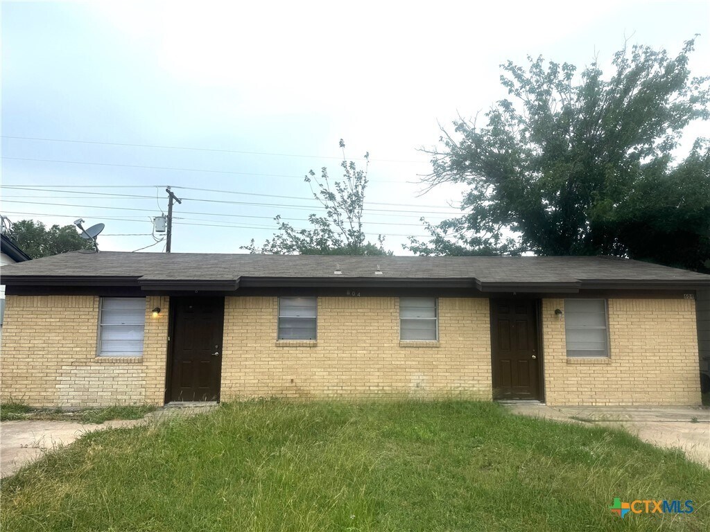 Foto principal - 604 Sunset Ln