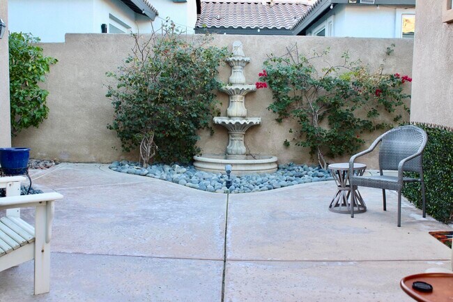 Building Photo - 77573 Ashberry Ct