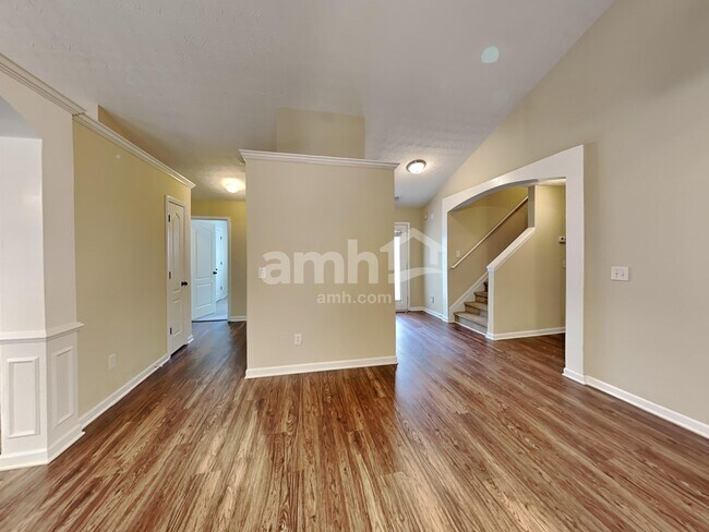 Foto del edificio - 4418 Prather Pass Dr