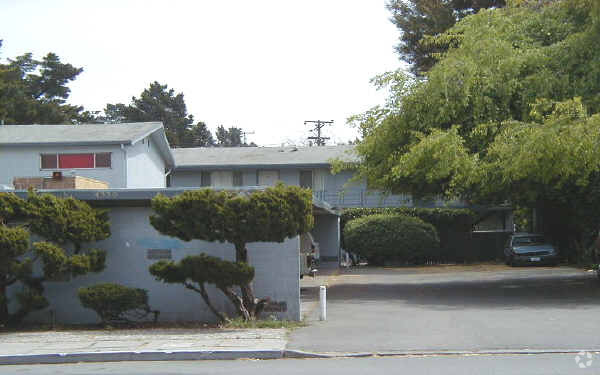 Building Photo - 4330 Appian Way