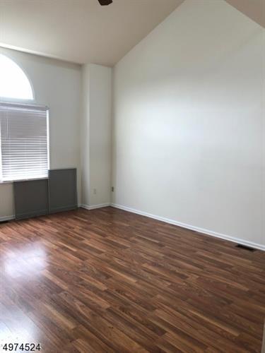 Building Photo - 646 Faulkner Dr