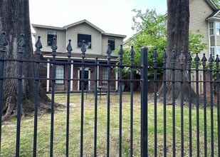 Building Photo - 65 N Belvedere Blvd