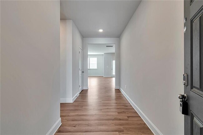 Building Photo - 3039 Ogden Trl