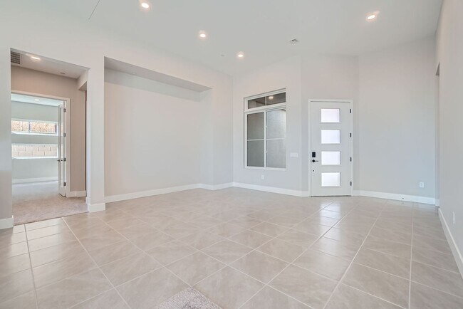 Building Photo - Brand New Summerlin Single Story Home