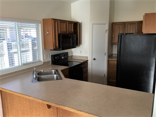 Foto del edificio - 2839 W Santa Clara Dr