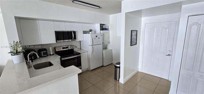 Foto del edificio - 5077 NW 7th St