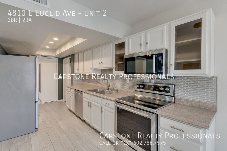 Primary Photo - Come see your new home in the cozy Pointe ...