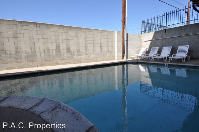 Building Photo - Studio, 1 bath Apartment - 11045 La Maida ...