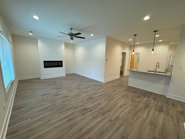 Foto del edificio - 3BR/3.5BA For Rent