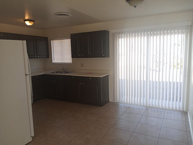 Foto del edificio - 213 Ash St