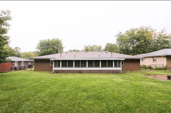 Building Photo - 11 Blackwell Ct