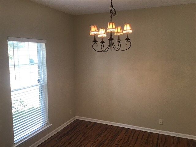 Building Photo - 7129 Legacy Dr
