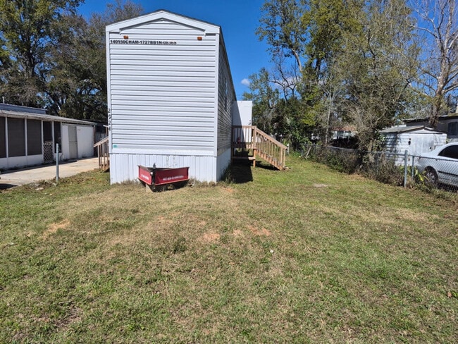 Building Photo - 2920 Dover Ln