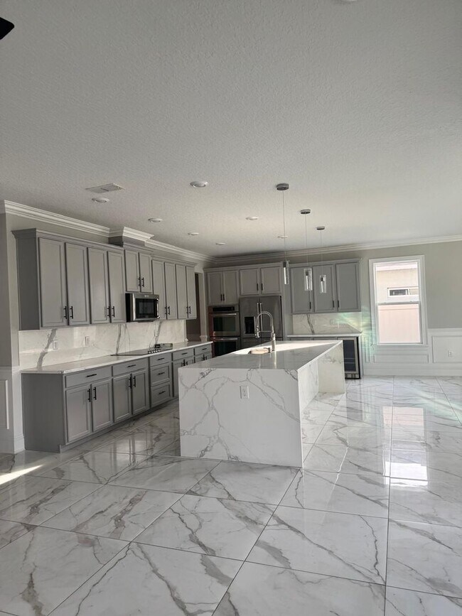 Foto del edificio - 5/3.5 Groveland Home