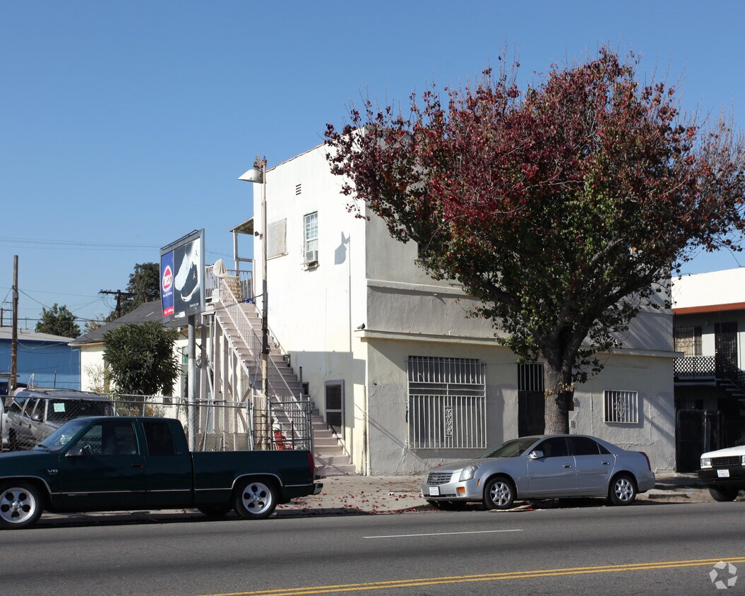 Building Photo - 4619 Avalon Blvd