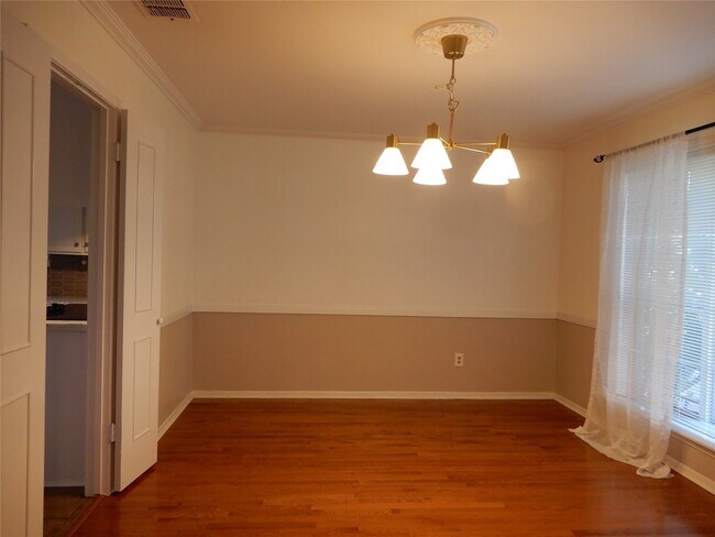 Foto del edificio - 12042 Sturdivant St