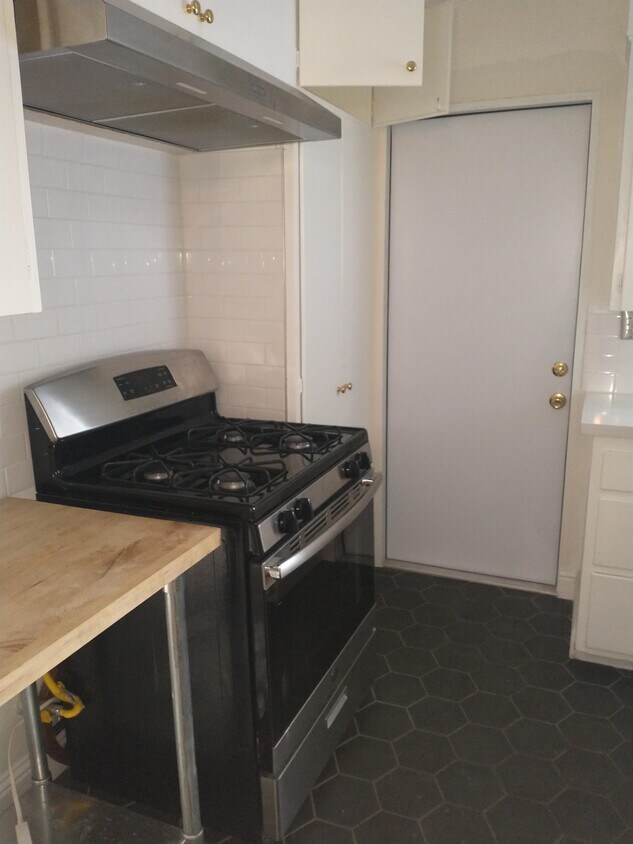 838 W Willow St, Stockton, CA 95203 House Rental in Stockton, CA