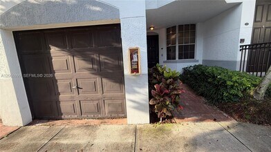 Building Photo - 735 SW 148th Ave