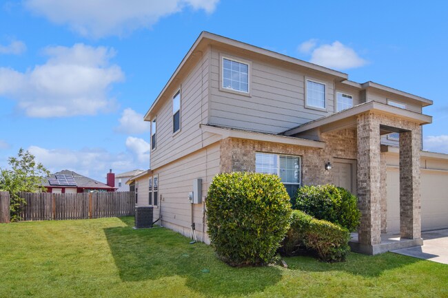 Foto del edificio - 6404 Griffith Loop