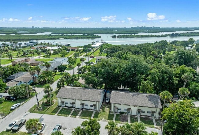 Foto del edificio - 118 Hardin Pl