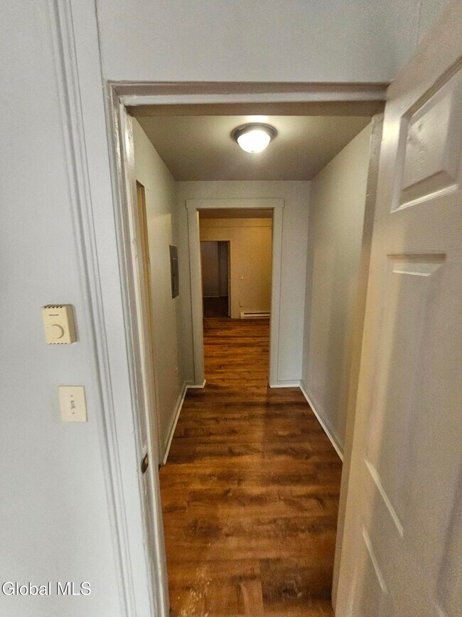 Building Photo - 119 Grand St