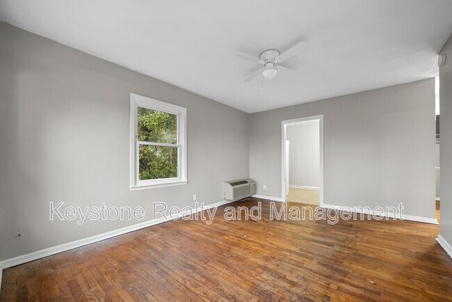 Foto del edificio - 1525 Ferrell St