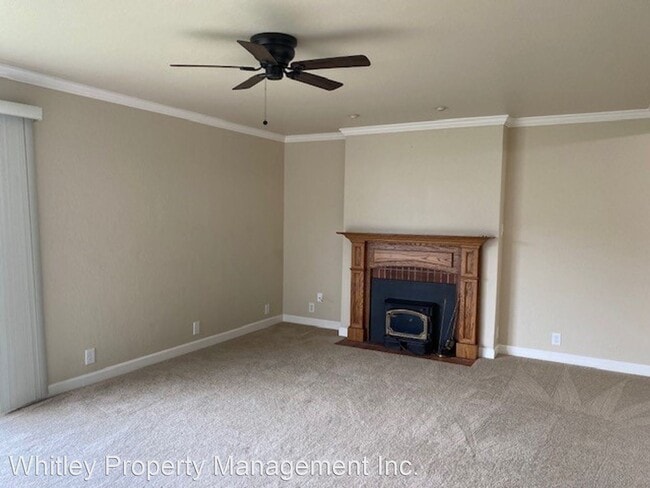 Building Photo - 3 br, 2 bath House - 205 Wildwood Drive
