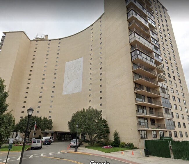 Foto del edificio - 380 Mountain Rd