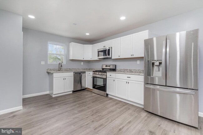 Building Photo - 1320 Conowingo Rd