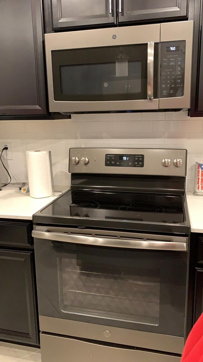 Building Photo - 1705 Snapper St