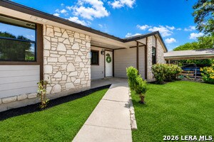 Foto del edificio - 504 Willow Dr