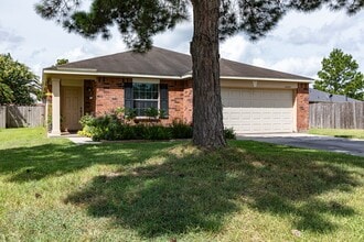 Building Photo - 24027 Kingbriar Dr