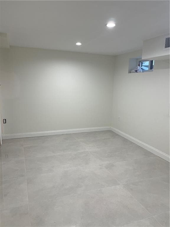 Foto del edificio - 114 Emily Ave