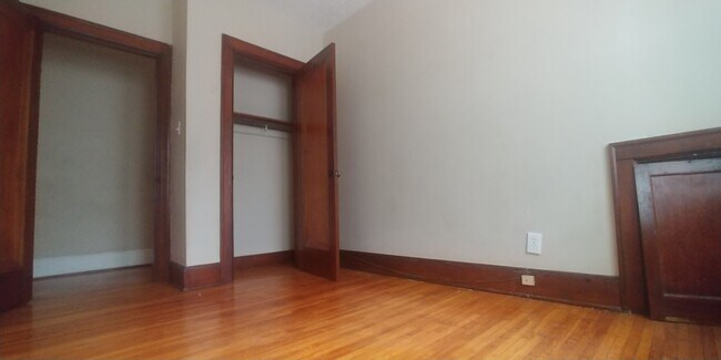 Foto del edificio - 2941 Montana Ave