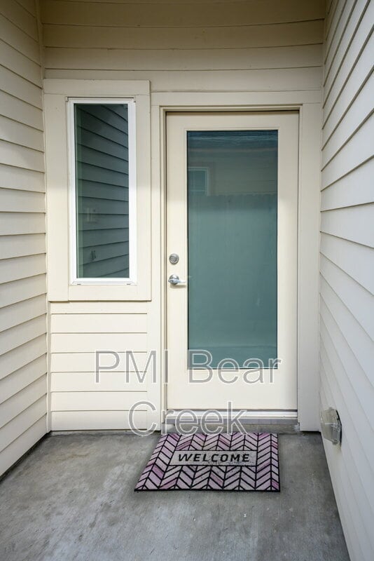 Building Photo - 4618 Nichols St