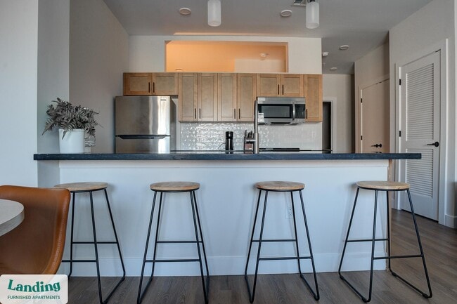 Foto del edificio - 1999 E Boston St