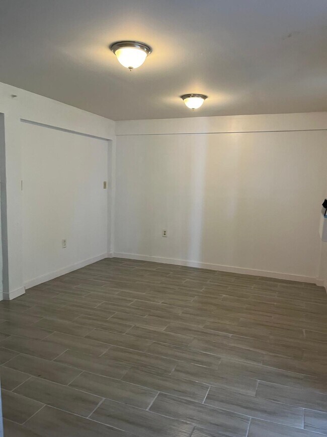 Photo - 1629 1st St Apartment