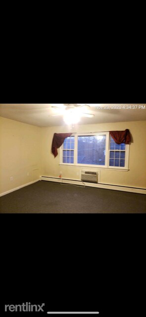 Primary Photo - 137 1/2 Vernon Ave