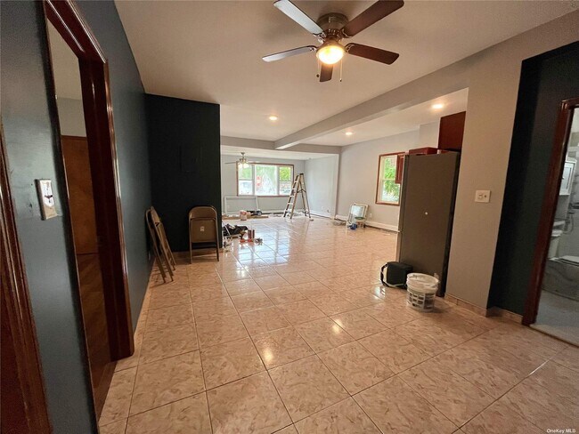 Foto del edificio - 131-24 161st St