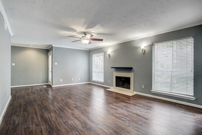 Foto del edificio - 1601 S Shepherd Dr