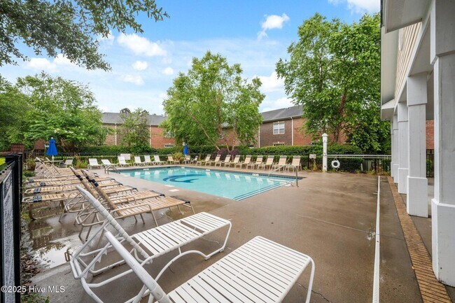 Foto del edificio - 5147 Exton Park Loop