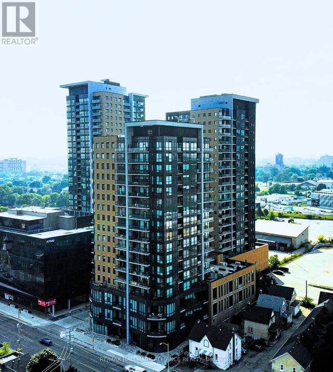 Building Photo - 100-1100 Garment St