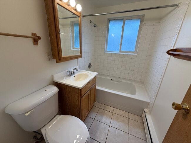 Building Photo - 2502 Brentwood Pkwy