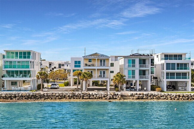 Foto del edificio - 94825 Overseas Hwy