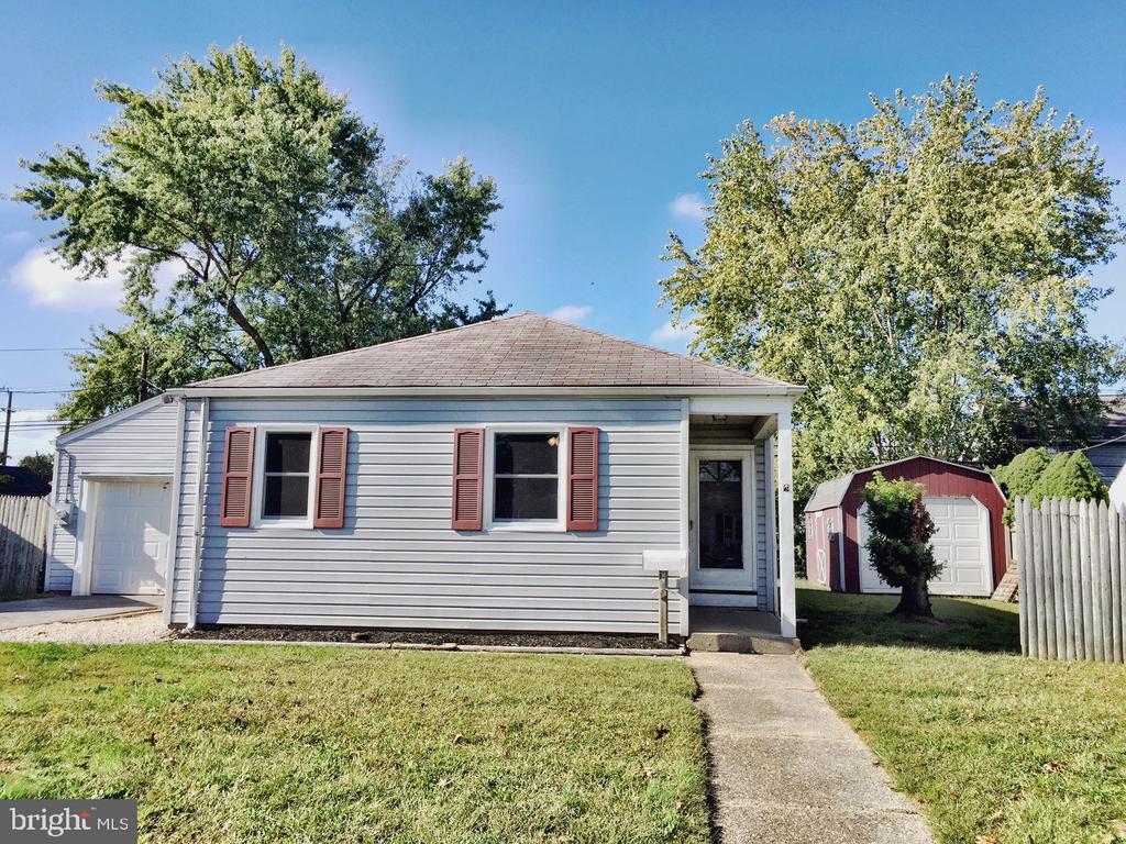 Foto principal - 714 Garnet Rd