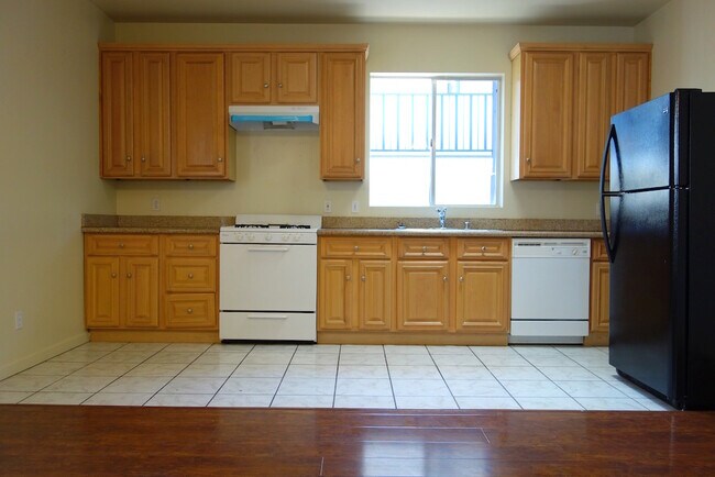 Foto del edificio - 4627 Prospect Ave