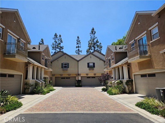 Building Photo - 44 San Clemente